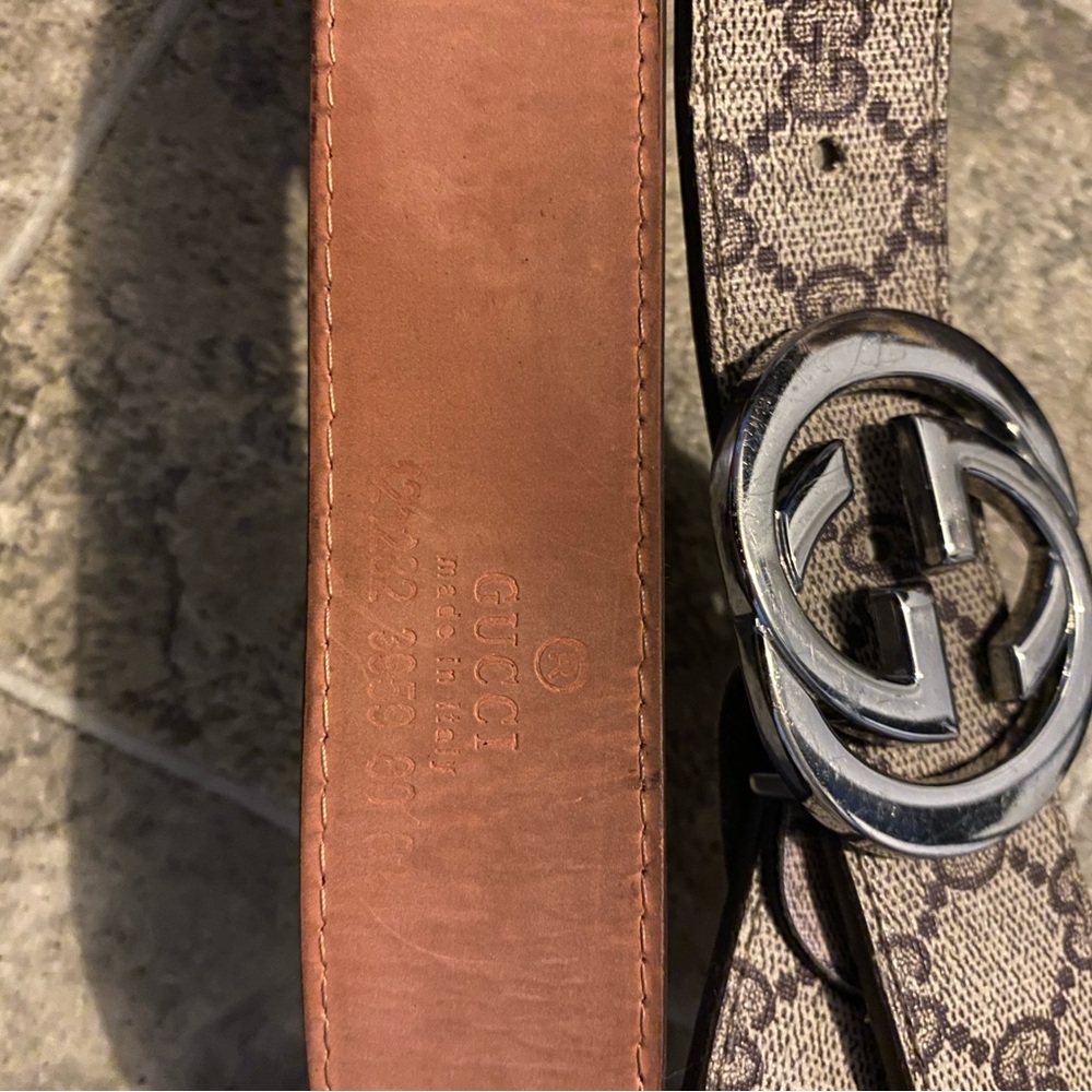 GUCCI GG SUPREME BELT WITH G BUCKLE FOR MEN